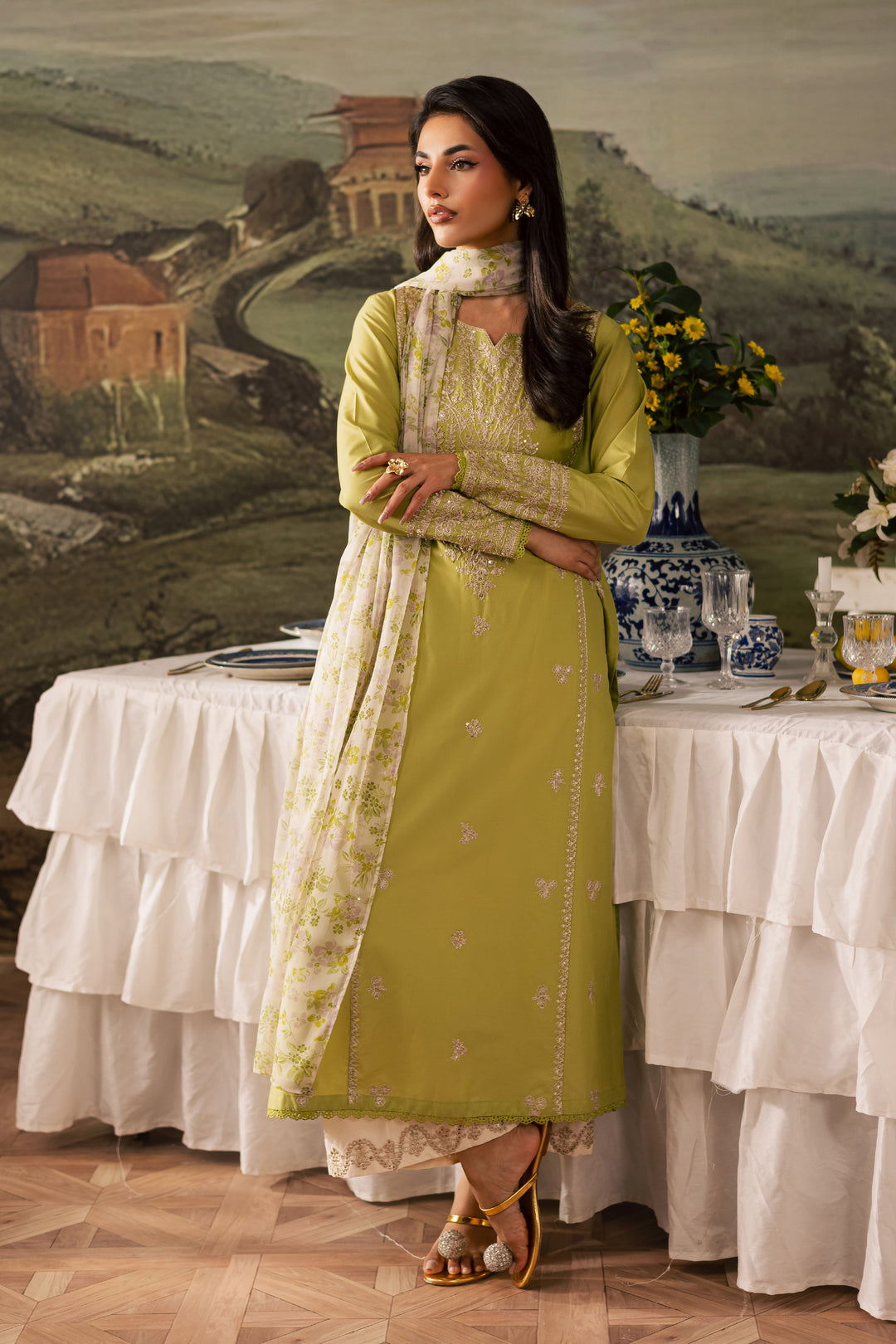 Malbus 3Pc - Embroidered Lawn Pret