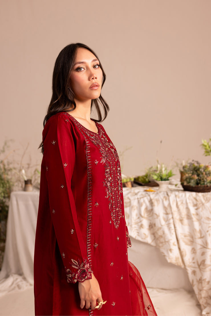 Veeha 3Pc - Embroidered Lawn Dress - BATIK