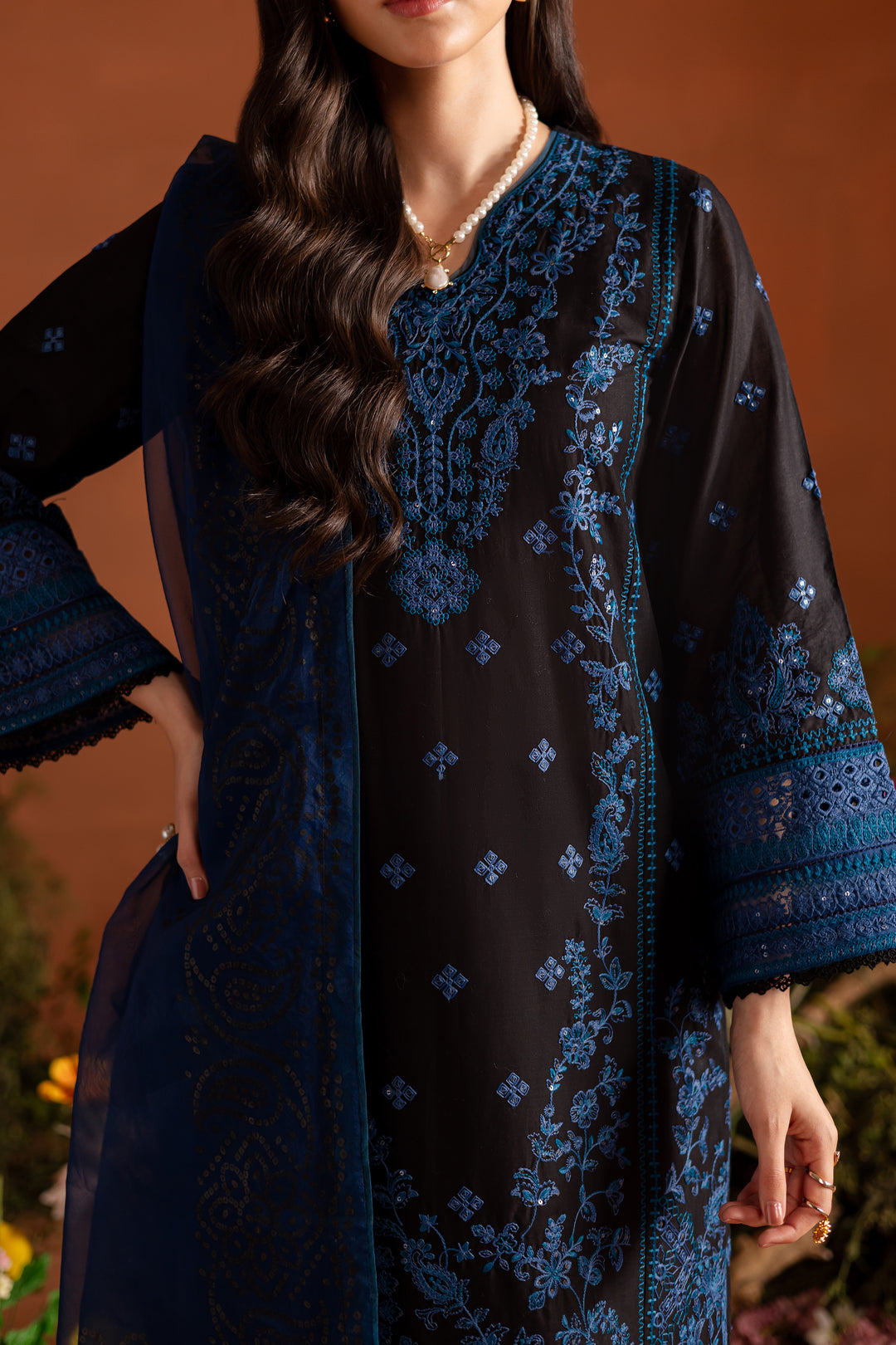 Shehrzad 3Pc - Embroidered Lawn Dress