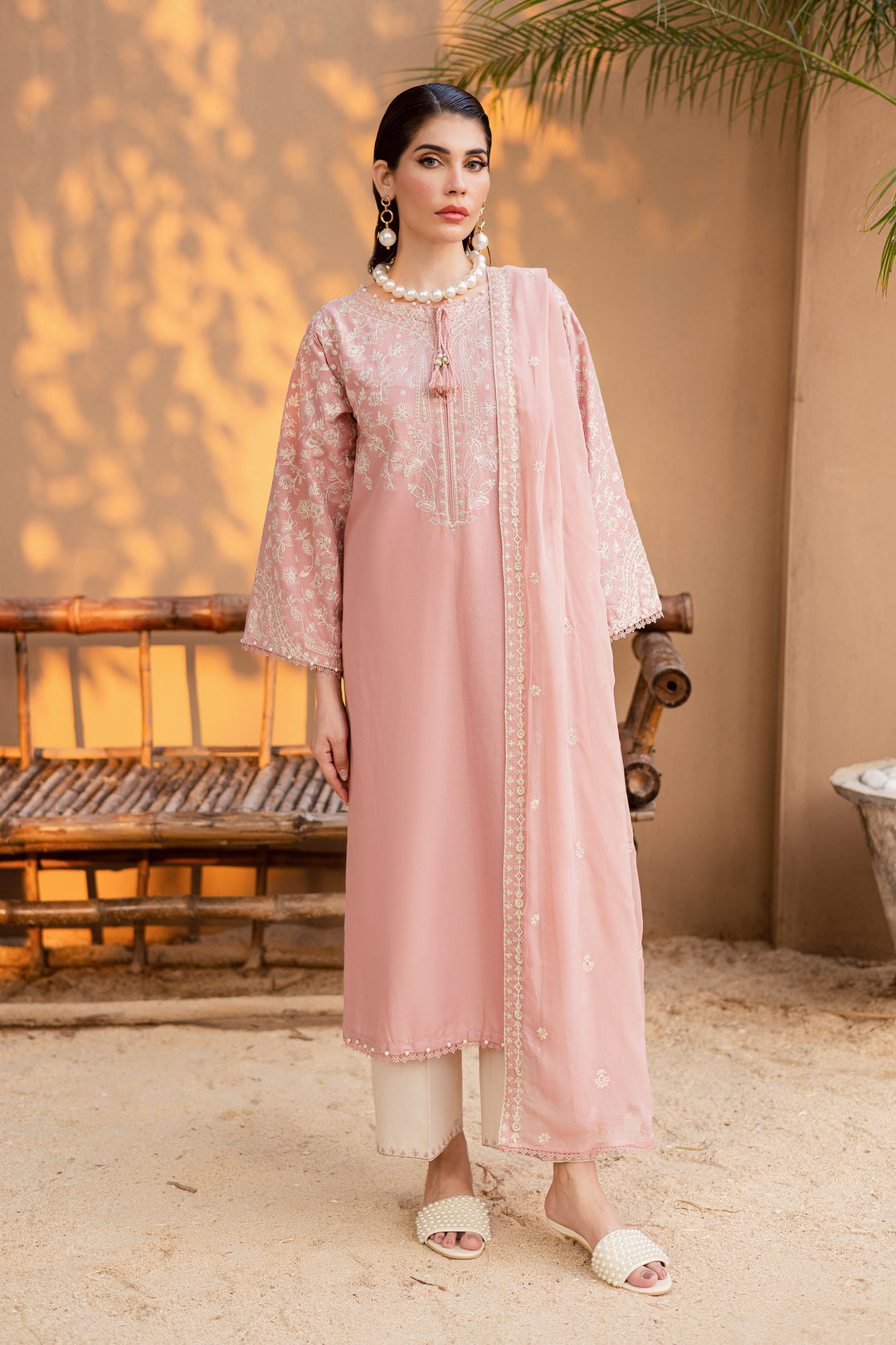 Pink Pashmina 3Pc - Embroidered Khaddar Dress