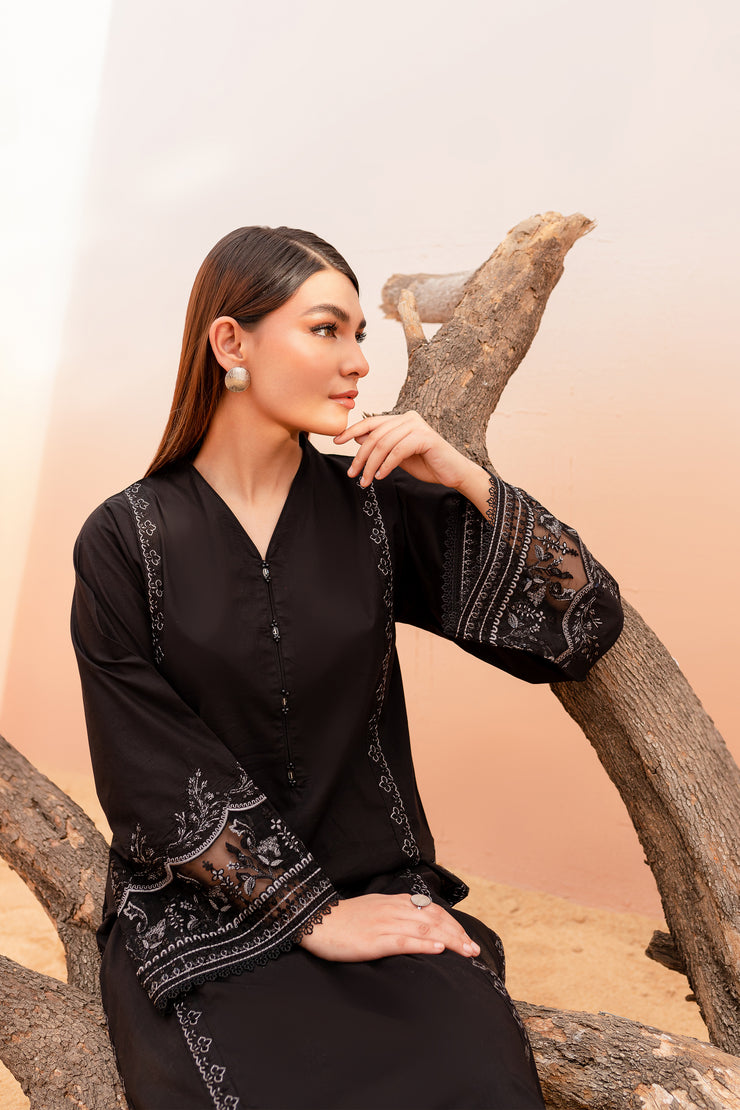 Pale Black 2Pc - BATIK