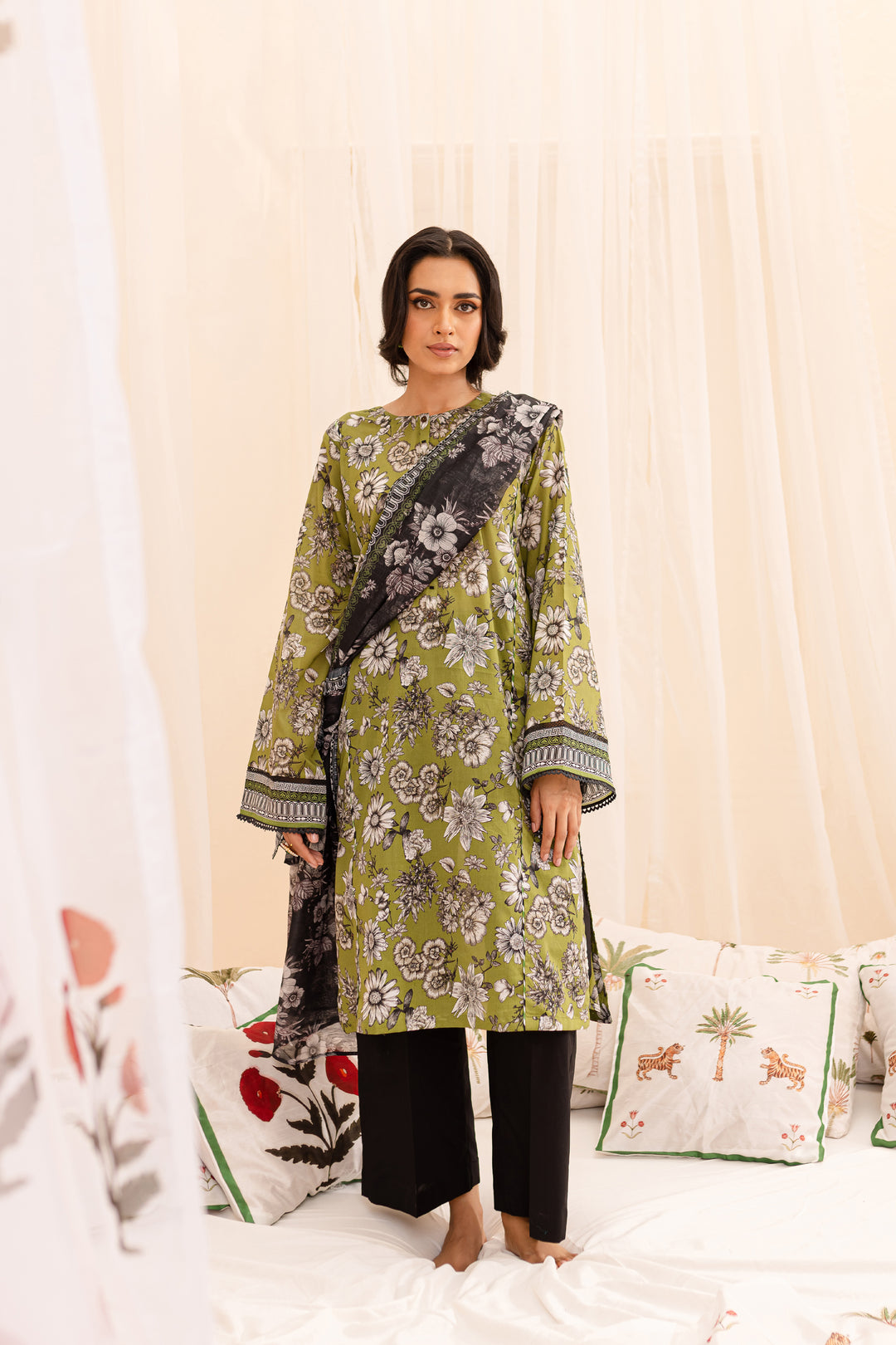 Huram 3Pc - Printed Lawn Dress - BATIK