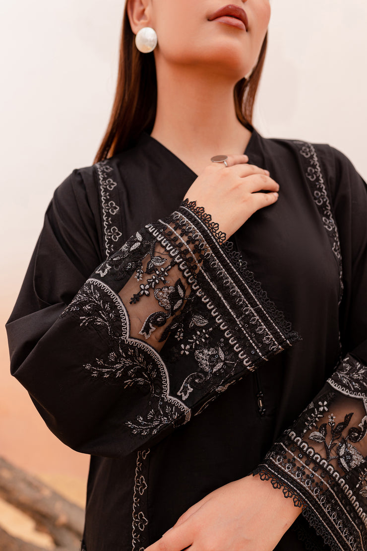 Pale Black 2Pc - BATIK