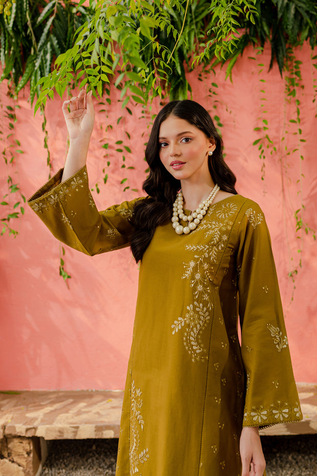 Meeray 2Pc - Embroidered Khaddar Dress - BATIK