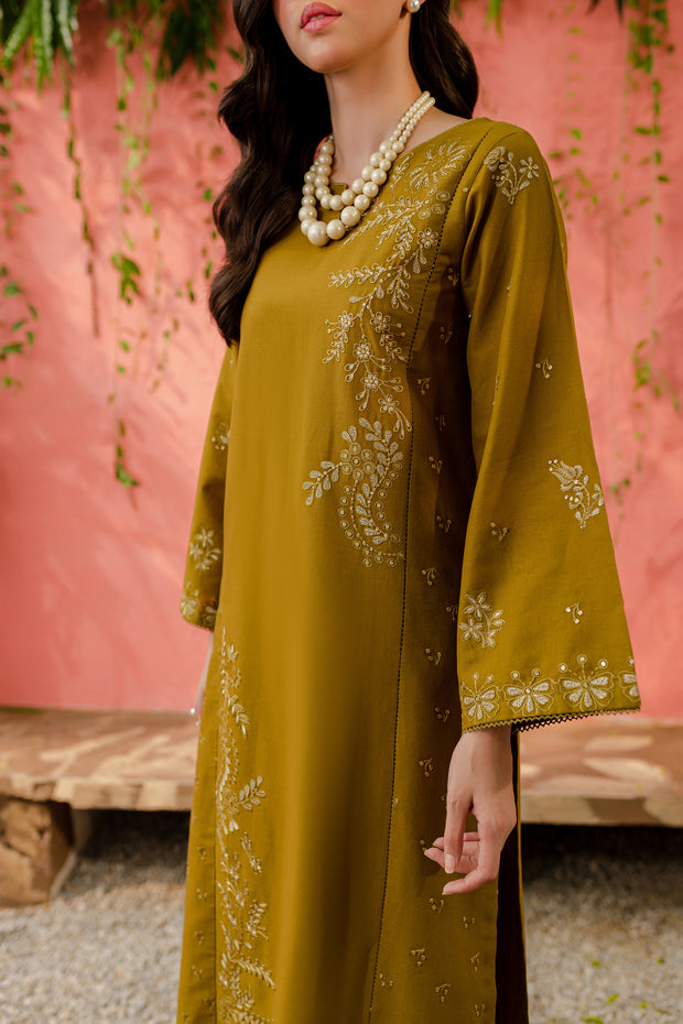 Meeray 2Pc - Embroidered Khaddar Dress - BATIK