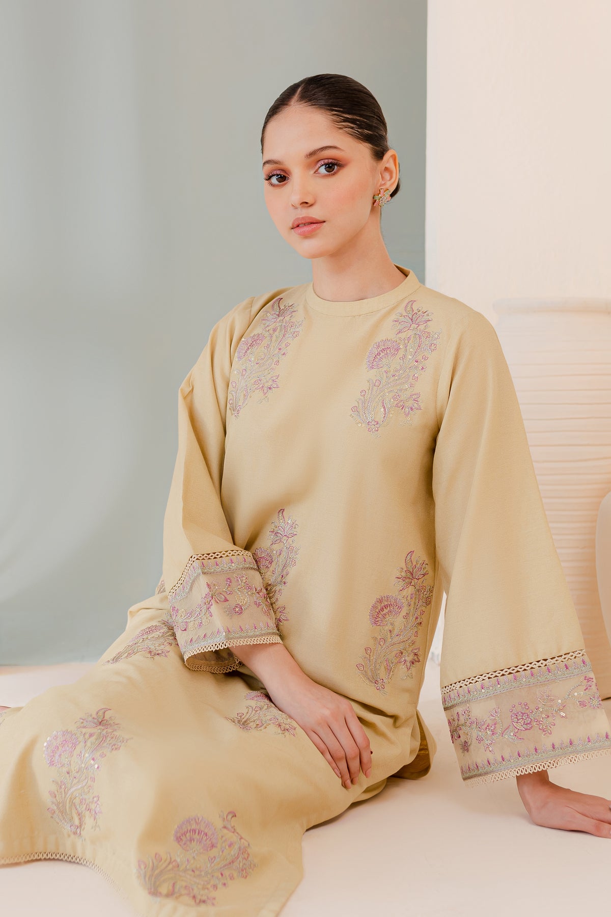 BATIK | Official Website