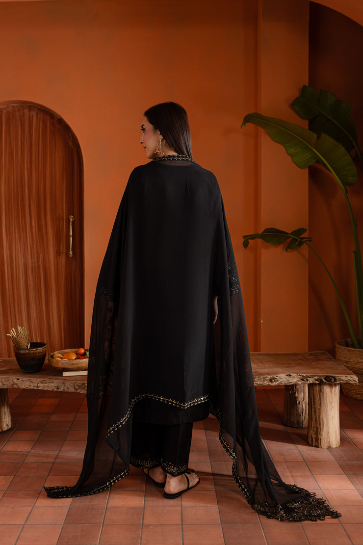 Black Magisk 3Pc - Embroidered Khaddar Dress