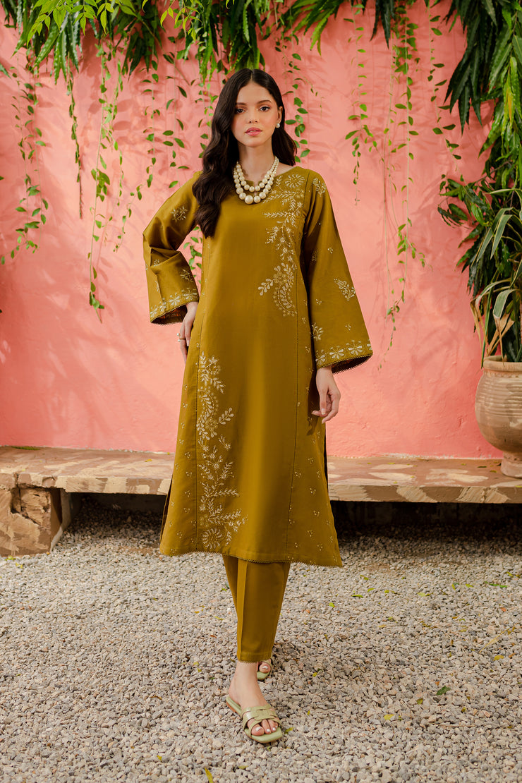 Meeray 2Pc - Embroidered Khaddar Dress - BATIK