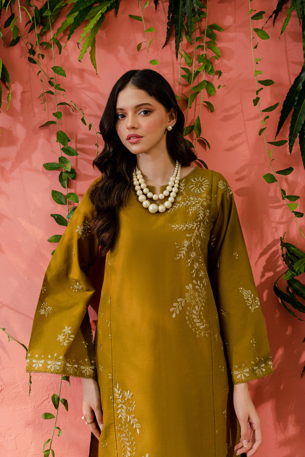 Meeray 2Pc - Embroidered Khaddar Dress - BATIK
