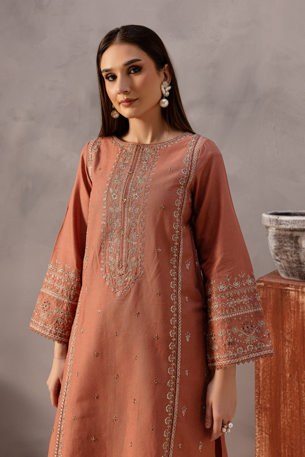 Note 2Pc - Embroidered Khaddar Dress - BATIK