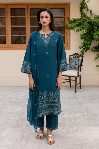 Brucie 3Pc - Embroidered Khaddar Dress - BATIK