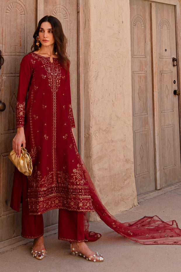 Zyra 3Pc - Embroidered Khaddar Dress