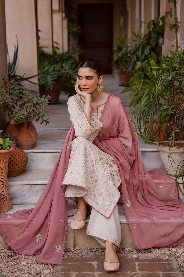 White Castor 3Pc - Embroidered Khaddar Dress