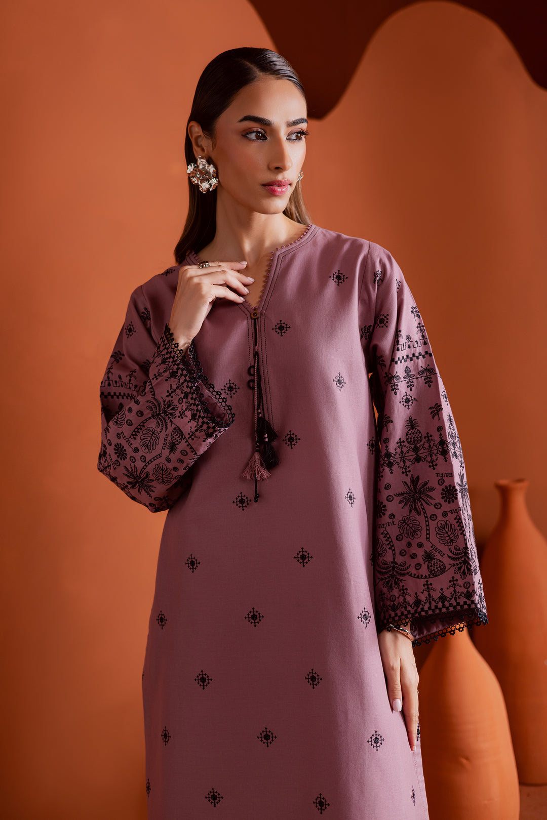 Pitch 2Pc - Embroidered Khaddar Dress