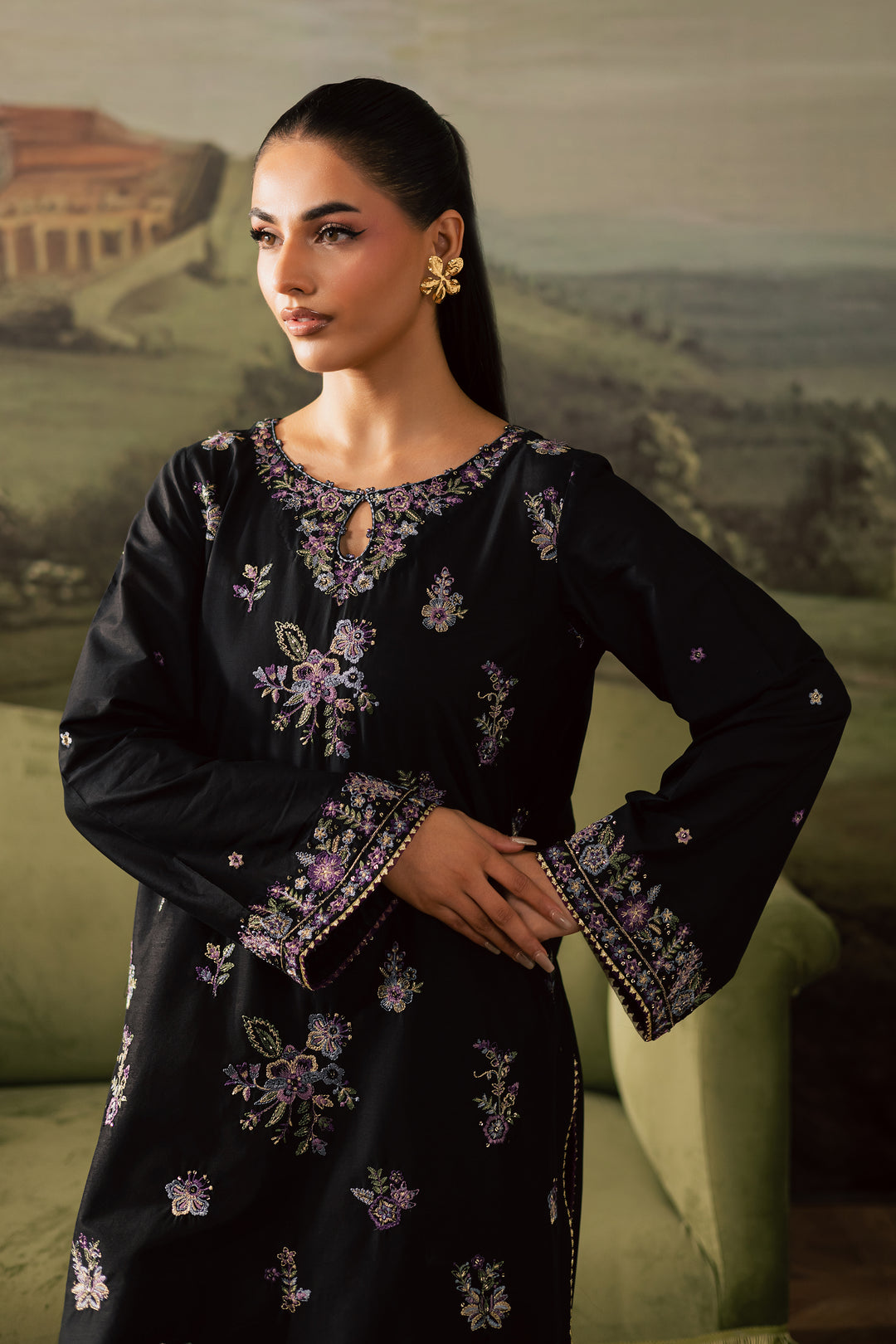 Blackberry 2Pc - Embroidered Lawn Pret