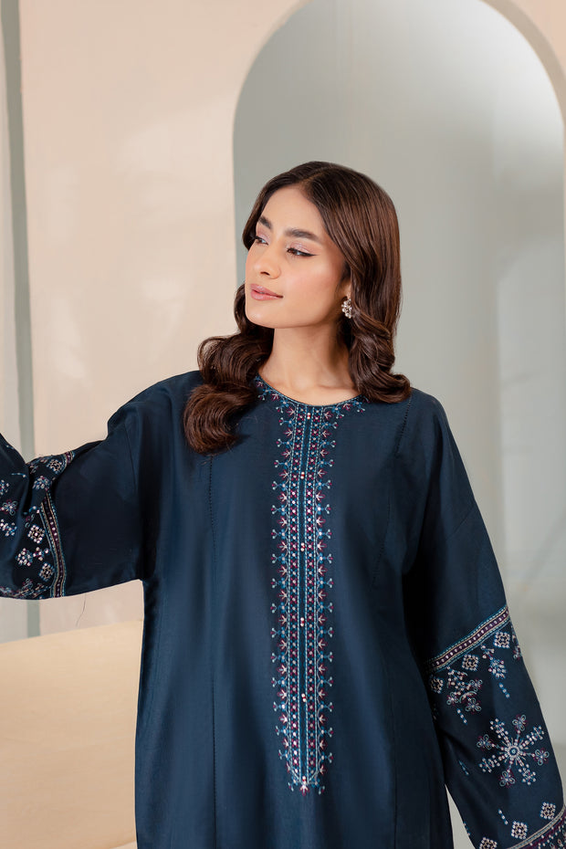 Sooya 2Pc - Embroidered Karandi Dress - BATIK