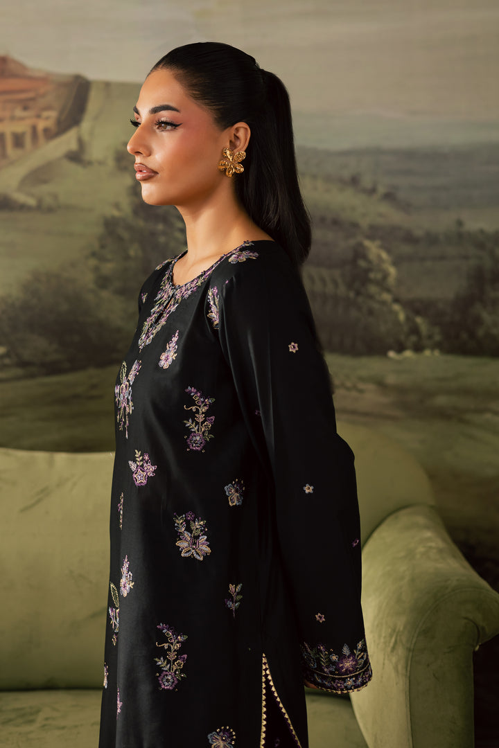 Blackberry 2Pc - Embroidered Lawn Pret