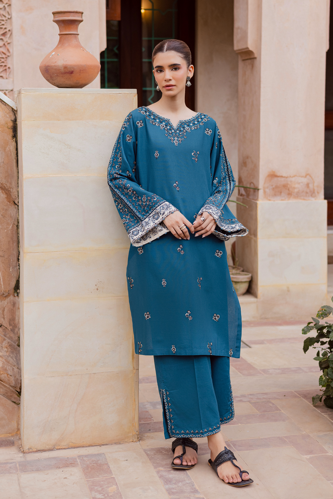 Soho 2Pc - Embroidered Khaddar Dress