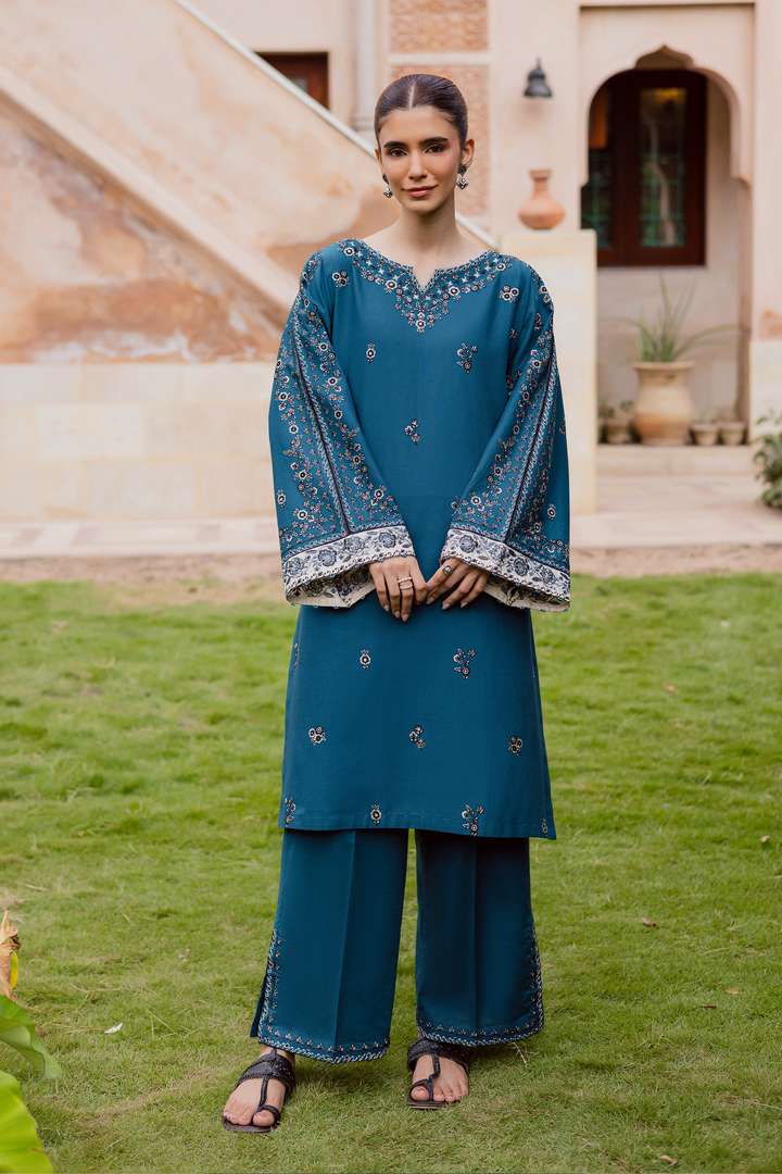 Soho 2Pc - Embroidered Khaddar Dress