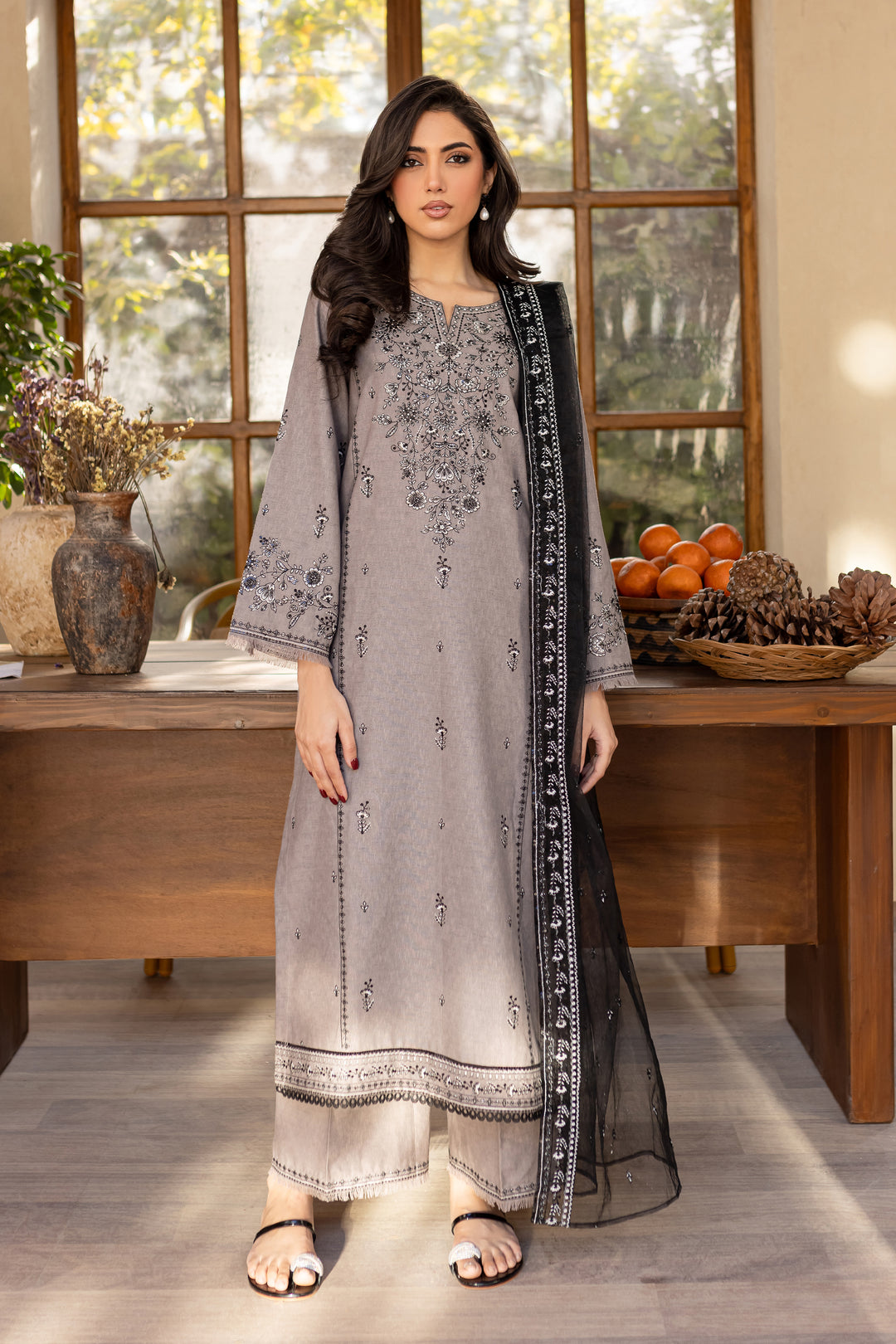 Welz 3Pc - Embroidered Karandi Dress - BATIK