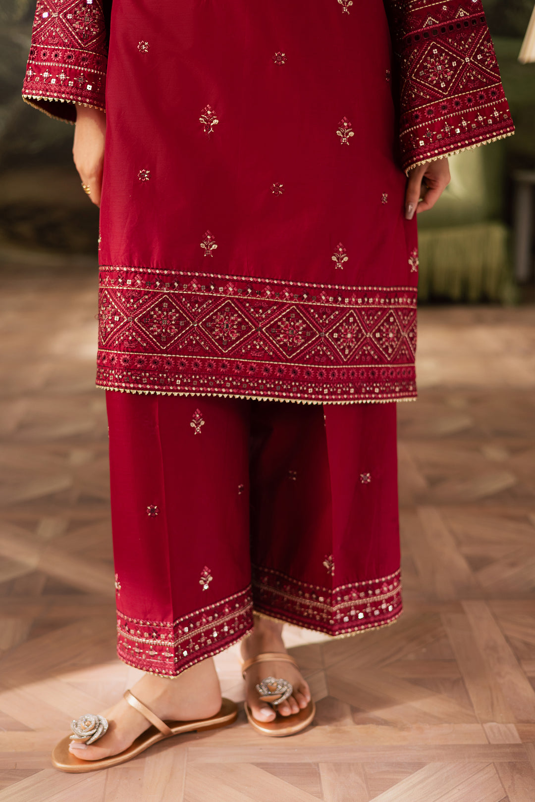 Flawn 2Pc - Embroidered Lawn Pret
