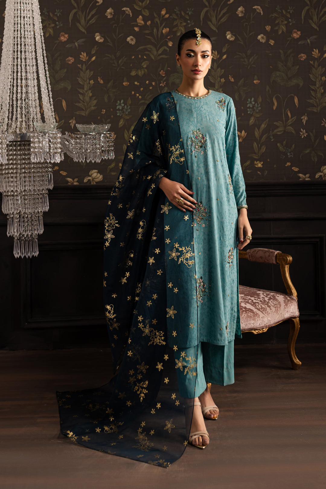 Formal Elegant Batik Dress Design Abyaz 3Pc Georgette Formal Dress BATIK Formal Elegant Batik Dress Design Abyaz 3Pc Georgette Formal Dress BATIK