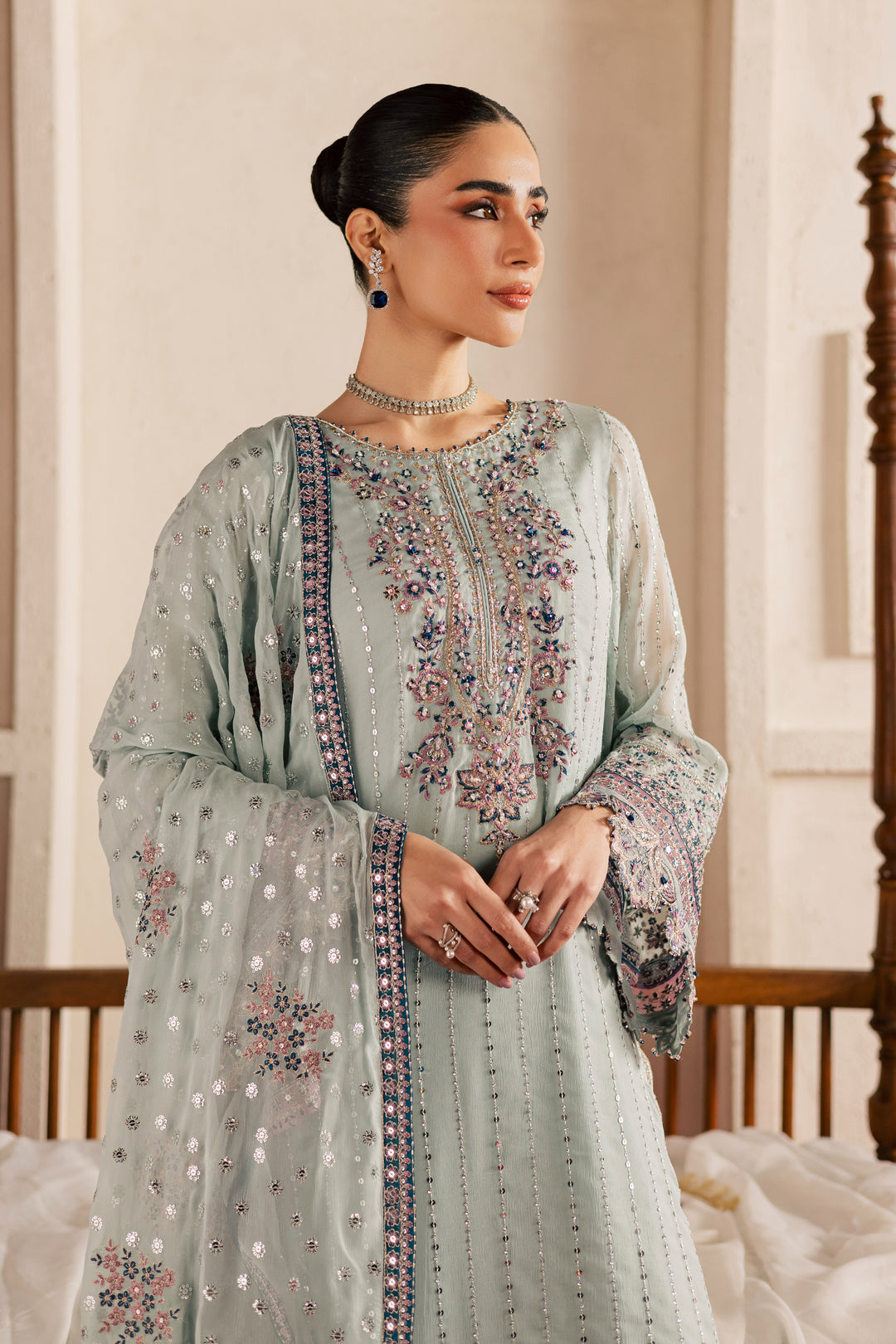 [product-color]-[product-type]-[product_material]