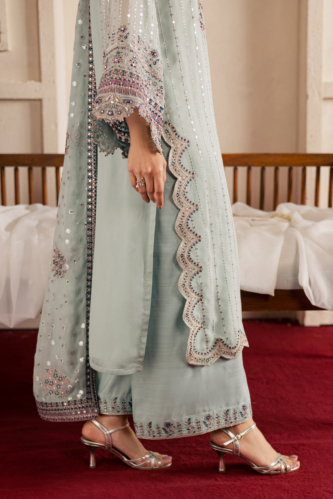 [product-color]-[product-type]-[product_material]