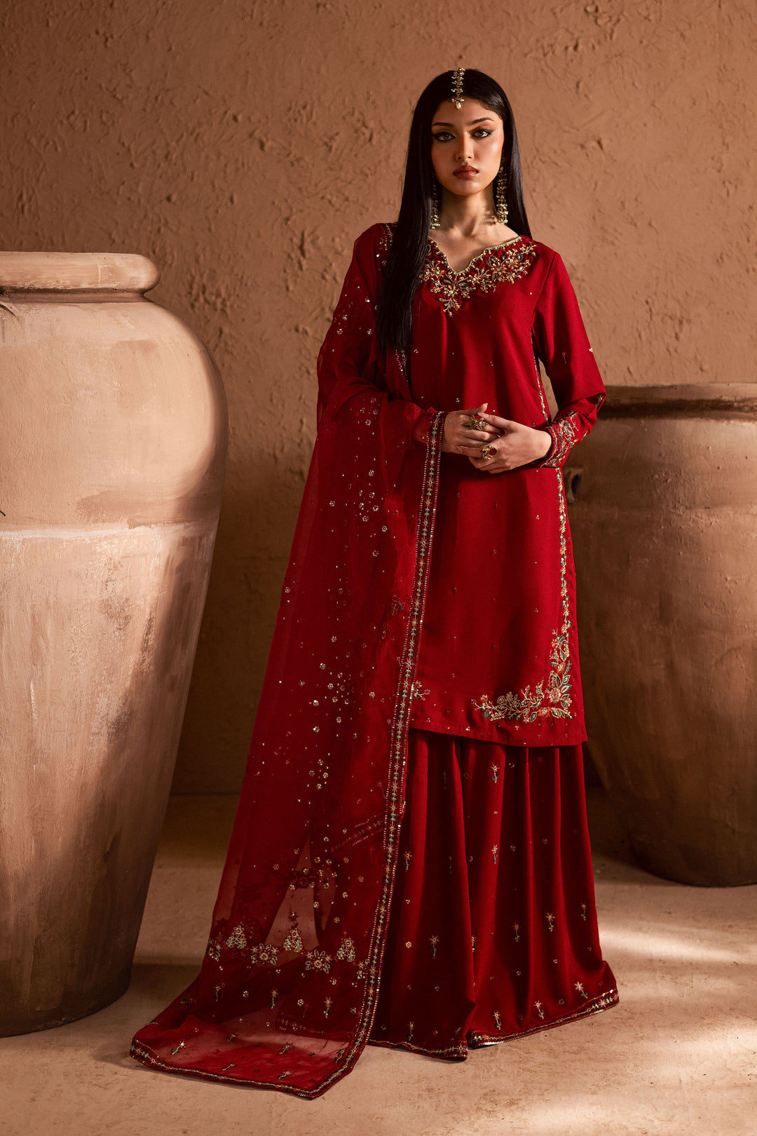  Amara 3Pc- Festive Luxe Pret BATIKSTUDIO2025  BATIK   S / Deep Red / Georgette-M / Deep Red / Georgette-L / Deep Red / Georgette