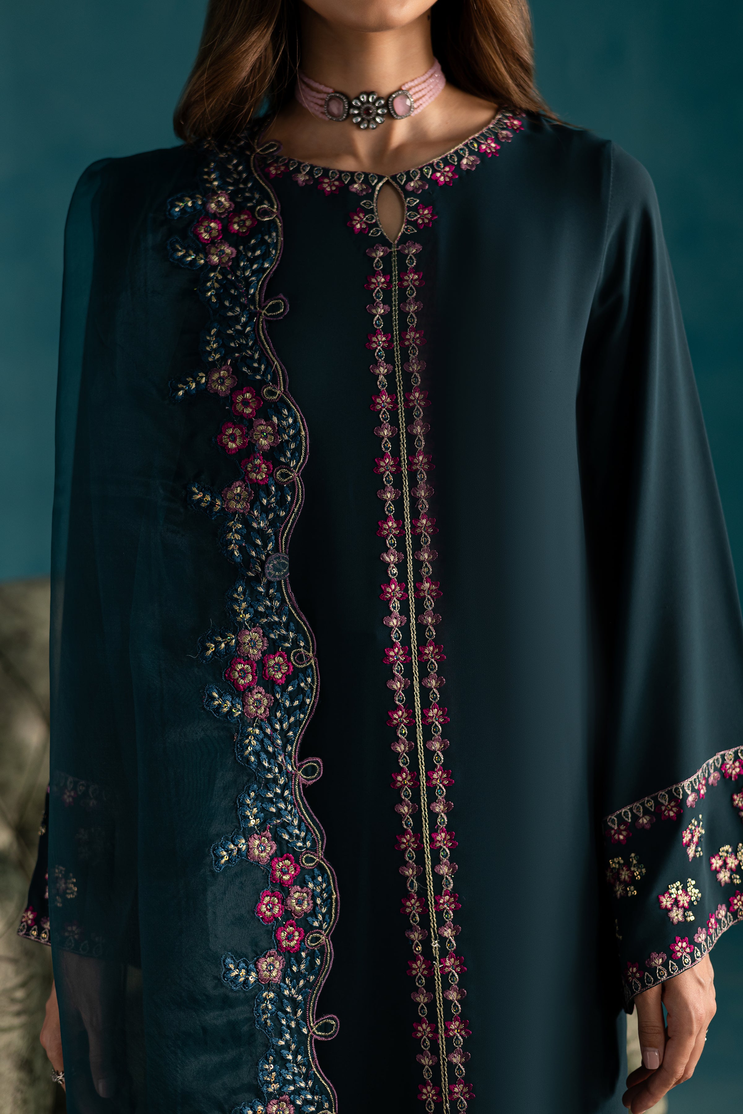 [product-color]-[product-type]-[product_material]