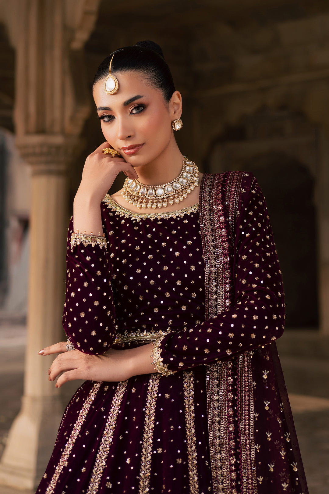  Aroos e Laal 3Pc - Bridal Dress BATIKSTUDIO2025  BATIK   S / Maroon / Velvet-M / Maroon / Velvet-L / Maroon / Velvet