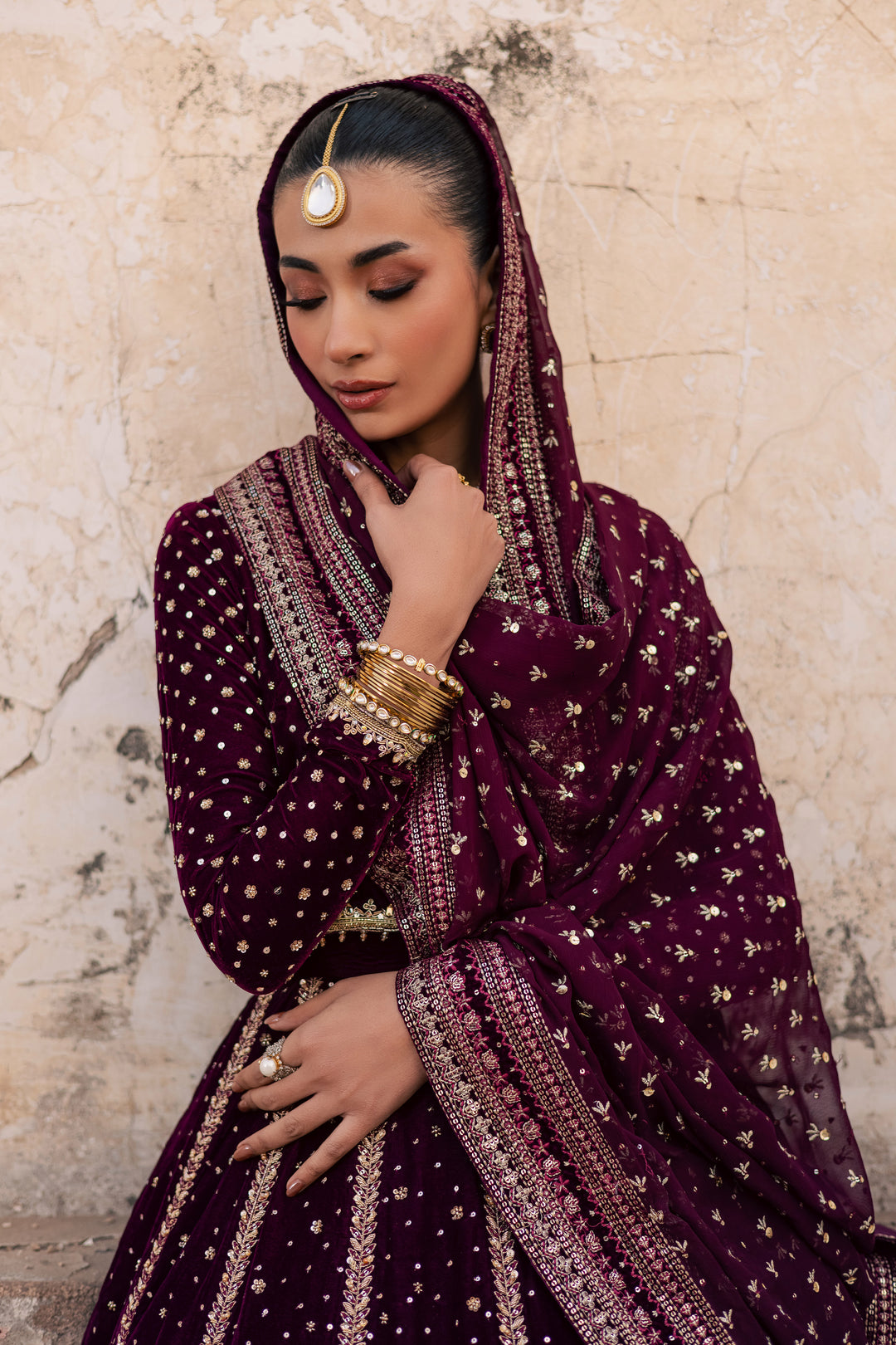  Aroos e Laal 3Pc - Bridal Dress BATIKSTUDIO2025  BATIK   S / Maroon / Velvet-M / Maroon / Velvet-L / Maroon / Velvet