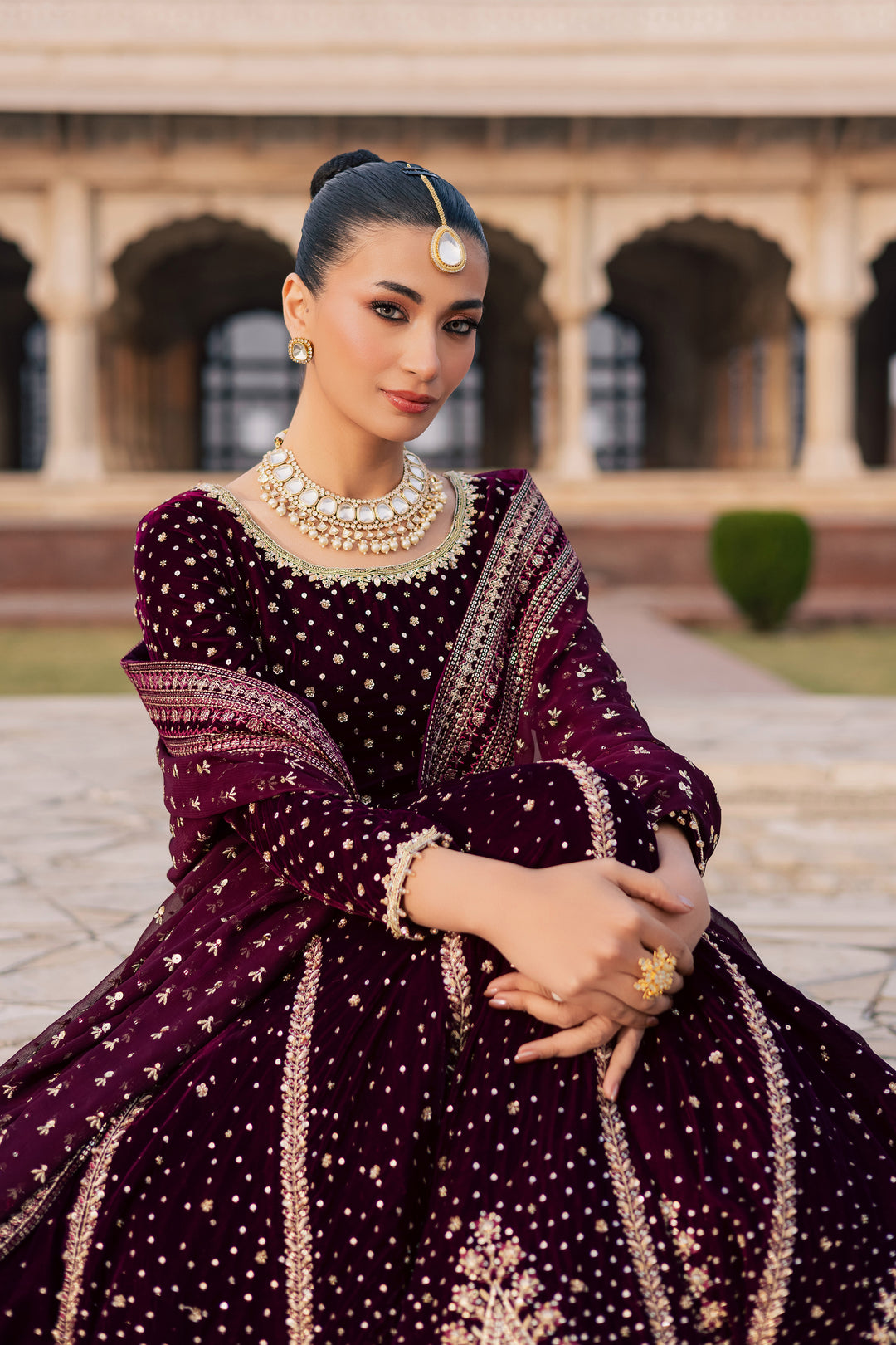  Aroos e Laal 3Pc - Bridal Dress BATIKSTUDIO2025  BATIK   S / Maroon / Velvet-M / Maroon / Velvet-L / Maroon / Velvet