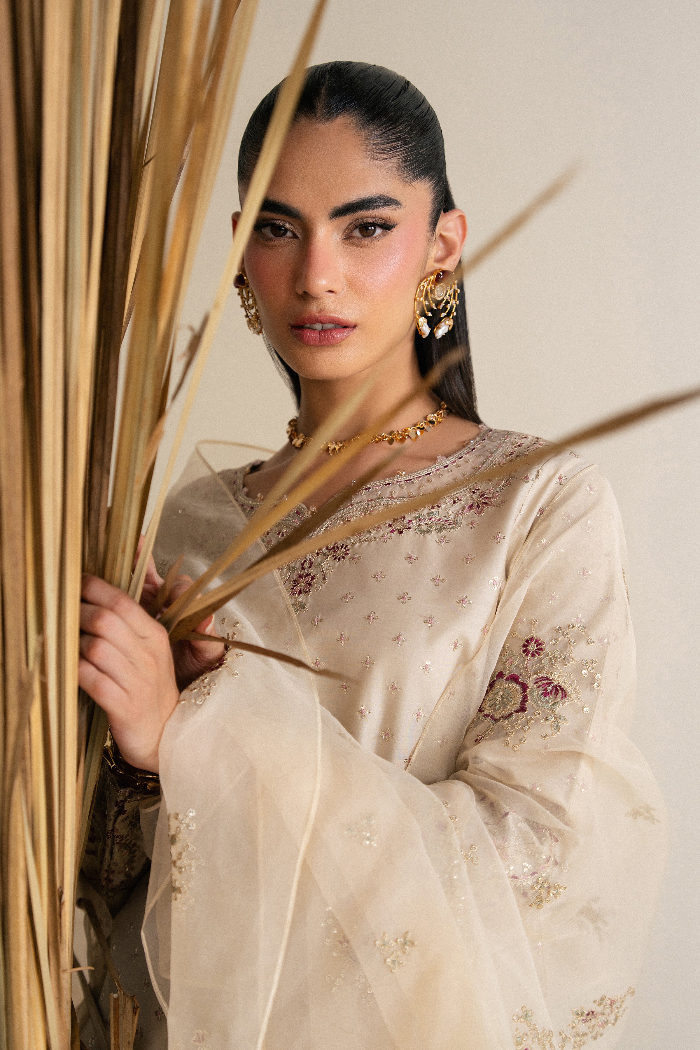  Beijing 3Pc - Festive Eid Pret BATIKSS26  BATIK   XS / Oat Meal / Giza-S / Oat Meal / Giza-M / Oat Meal / Giza-L / Oat Meal / Giza-XL / Oat Meal / Giza