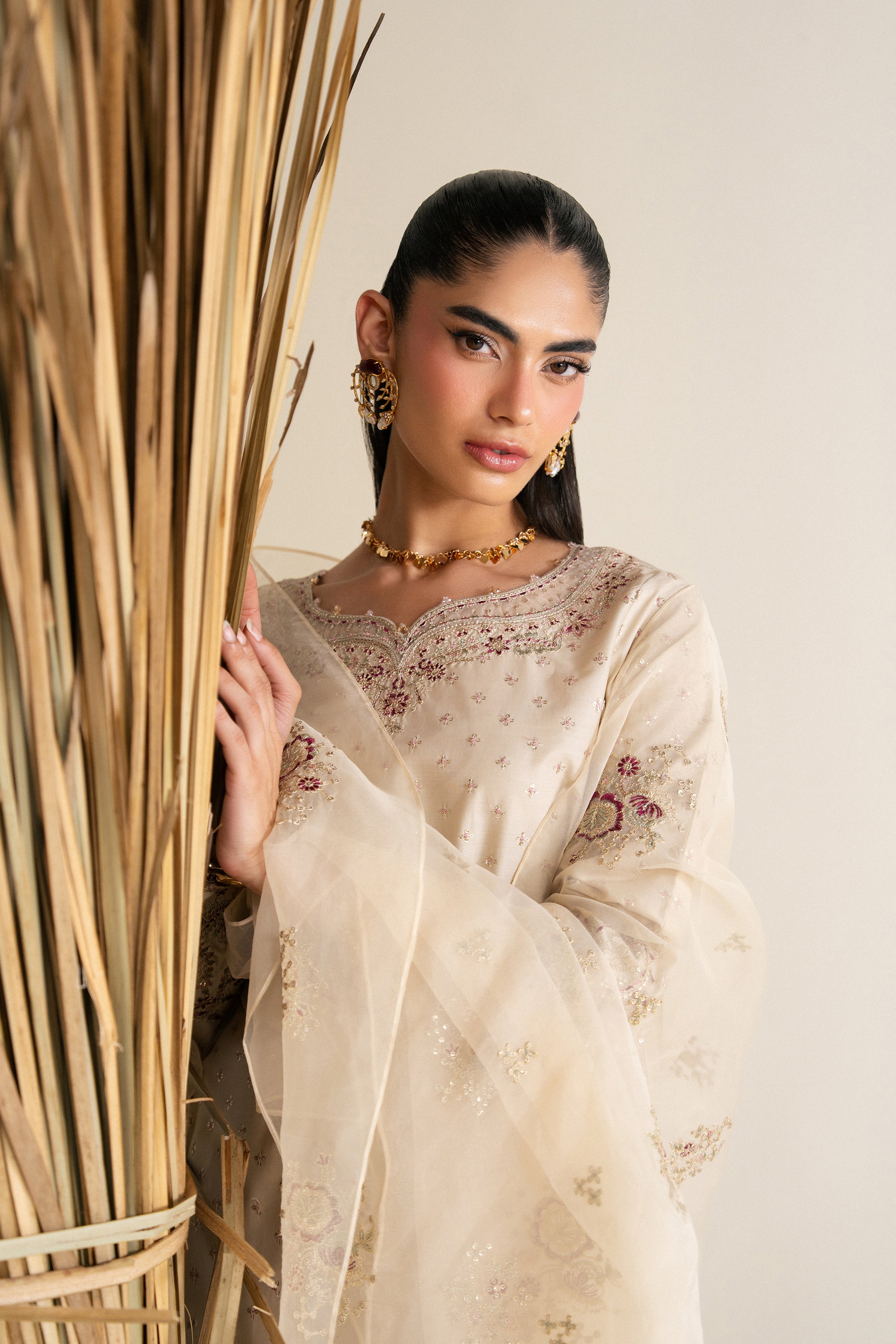  Beijing 3Pc - Festive Eid Pret BATIKSS26  BATIK   XS / Oat Meal / Giza-S / Oat Meal / Giza-M / Oat Meal / Giza-L / Oat Meal / Giza-XL / Oat Meal / Giza