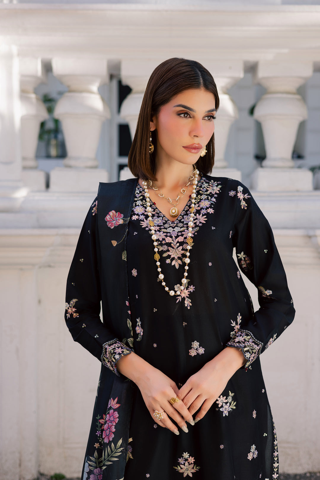  Black Heer 3Pc - Festive Embroidered Lawn BATIKSS26  BATIK   XS / Black / Pima Lawn-S / Black / Pima Lawn-M / Black / Pima Lawn-L / Black / Pima Lawn-XL / Black / Pima Lawn