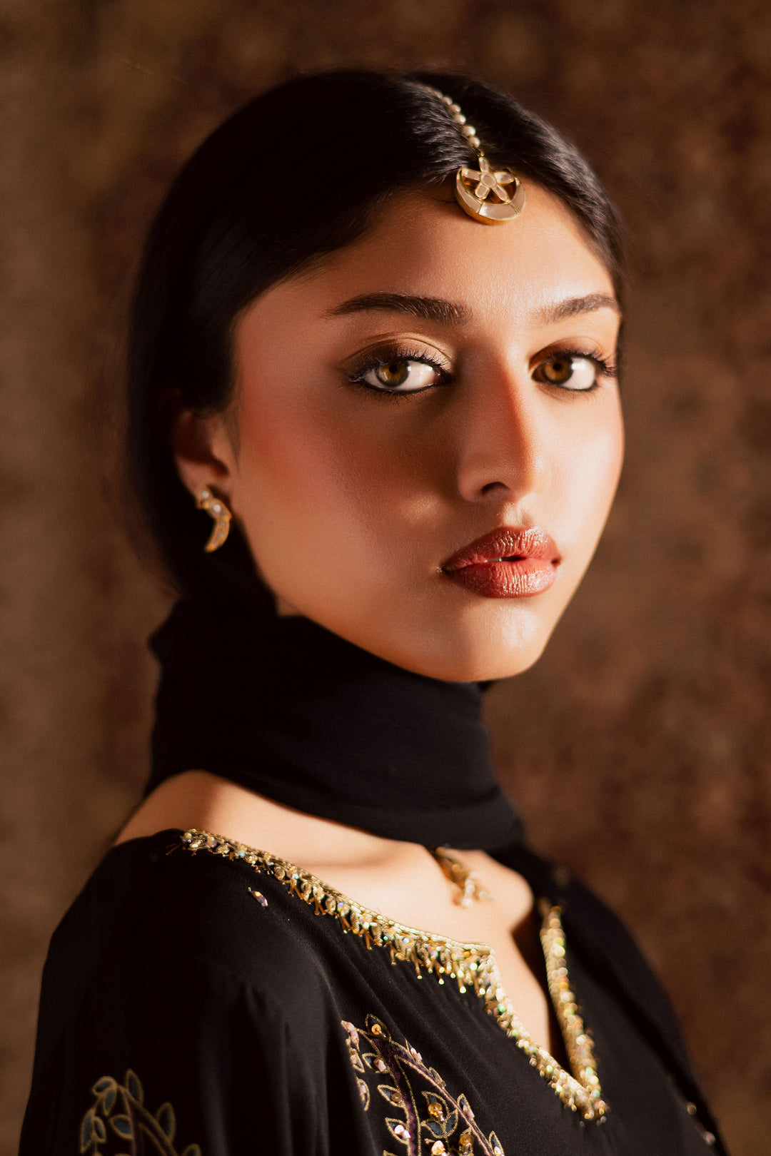  Black Swan 3Pc- Festive Luxe Pret BATIKSTUDIO2025  BATIK   S / Black / Georgette-M / Black / Georgette-L / Black / Georgette