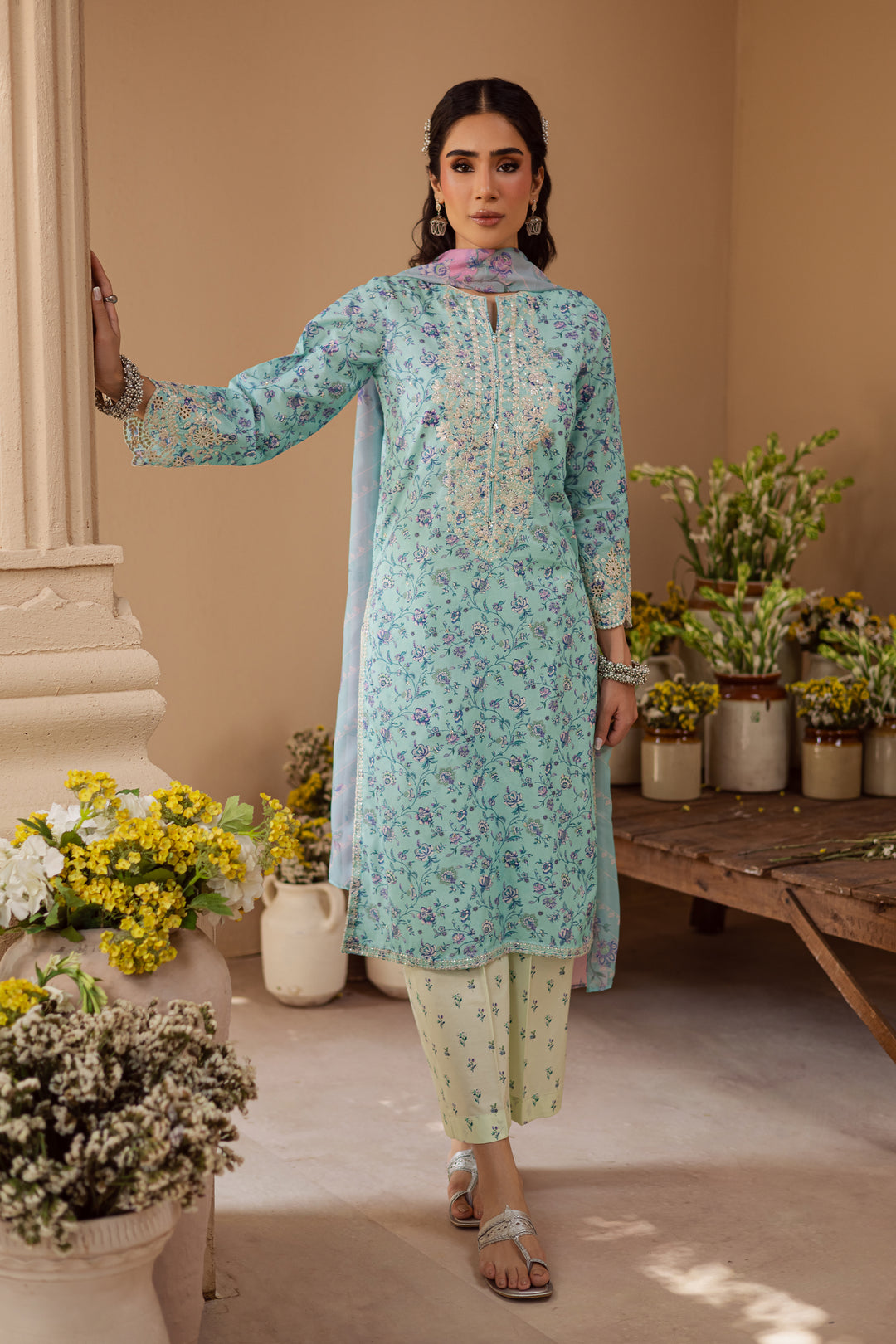 [product-color]-[product-type]-[product_material]