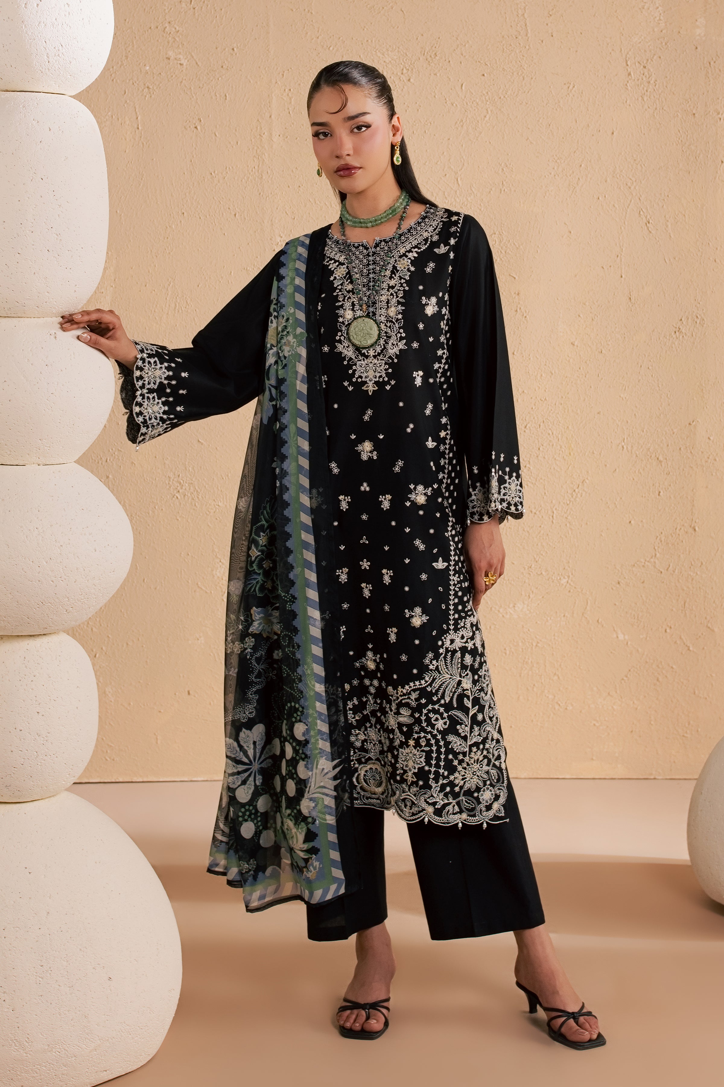  Brno 3Pc - Festive Embroidered Lawn BATIKSS26  BATIK   XS / Black / Pima Lawn-S / Black / Pima Lawn-M / Black / Pima Lawn-L / Black / Pima Lawn-XL / Black / Pima Lawn