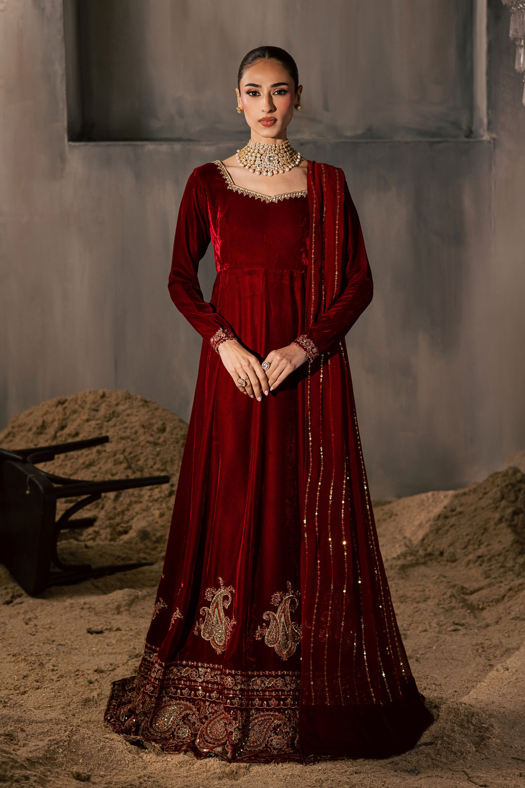  Carnation 3Pc - Velvet Luxe Pret BATIKLuxePRET2025  BATIK   XS / Red / Velvet-S / Red / Velvet-M / Red / Velvet-L / Red / Velvet-XL / Red / Velvet