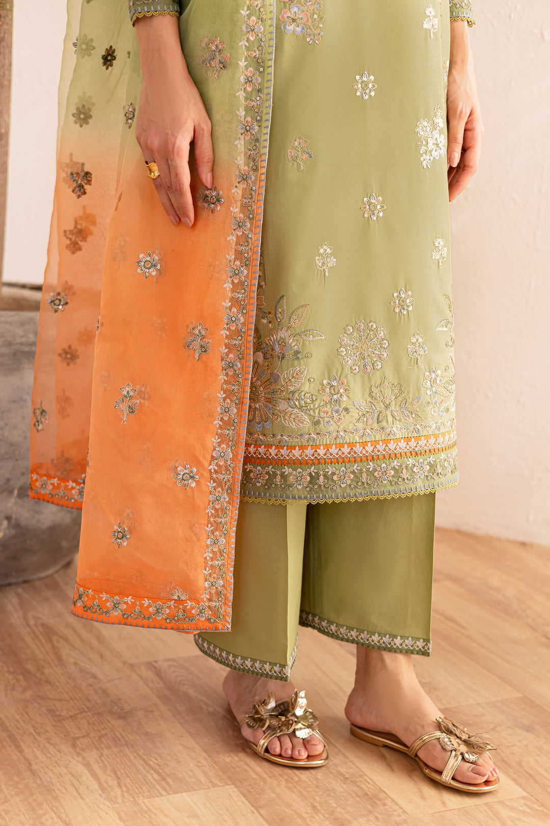[product-color]-[product-type]-[product_material]