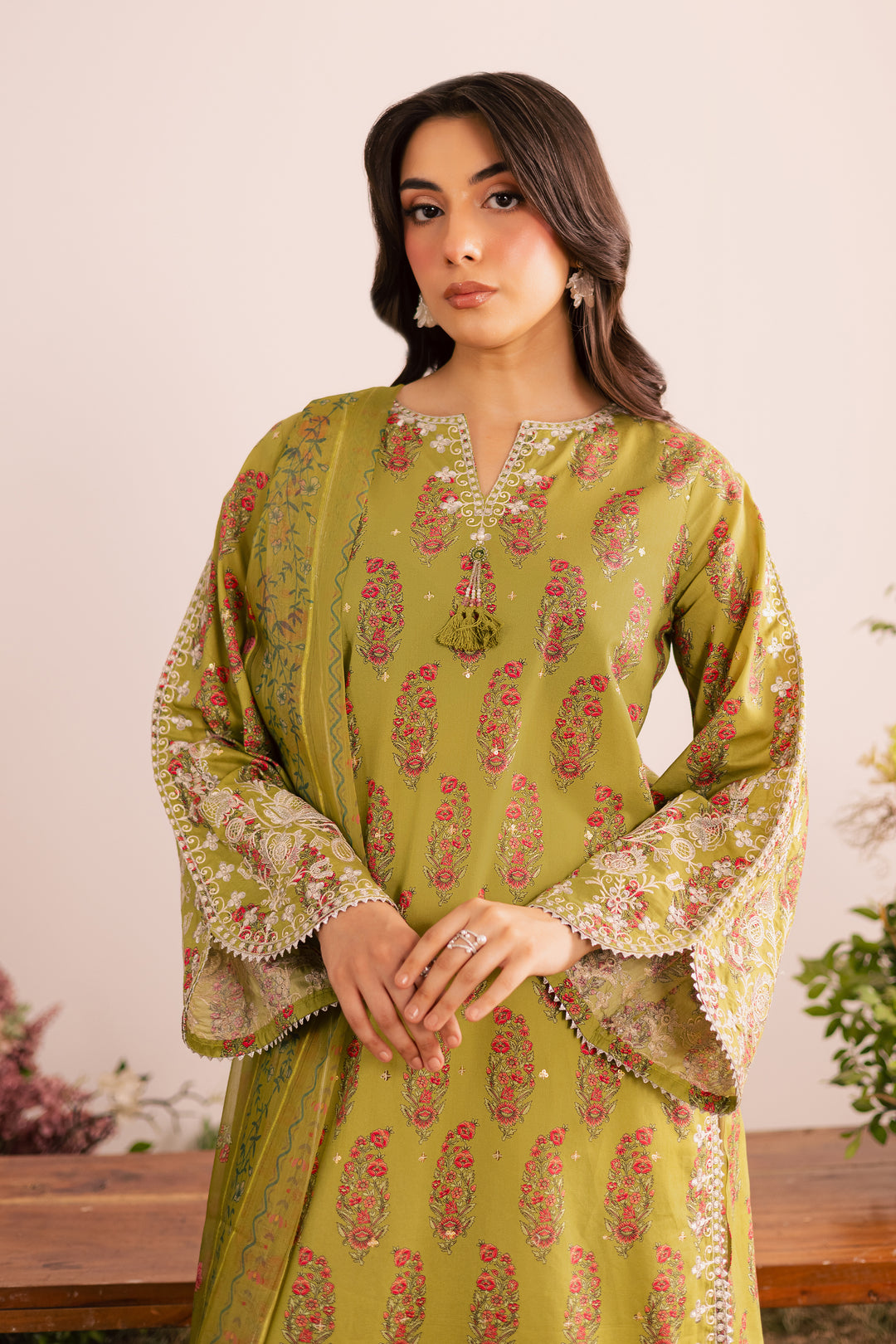 [product-color]-[product-type]-[product_material]