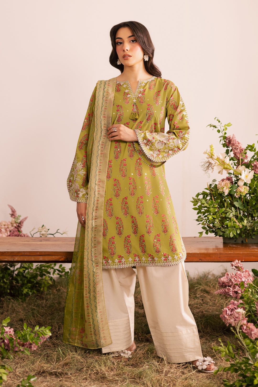 [product-color]-[product-type]-[product_material]