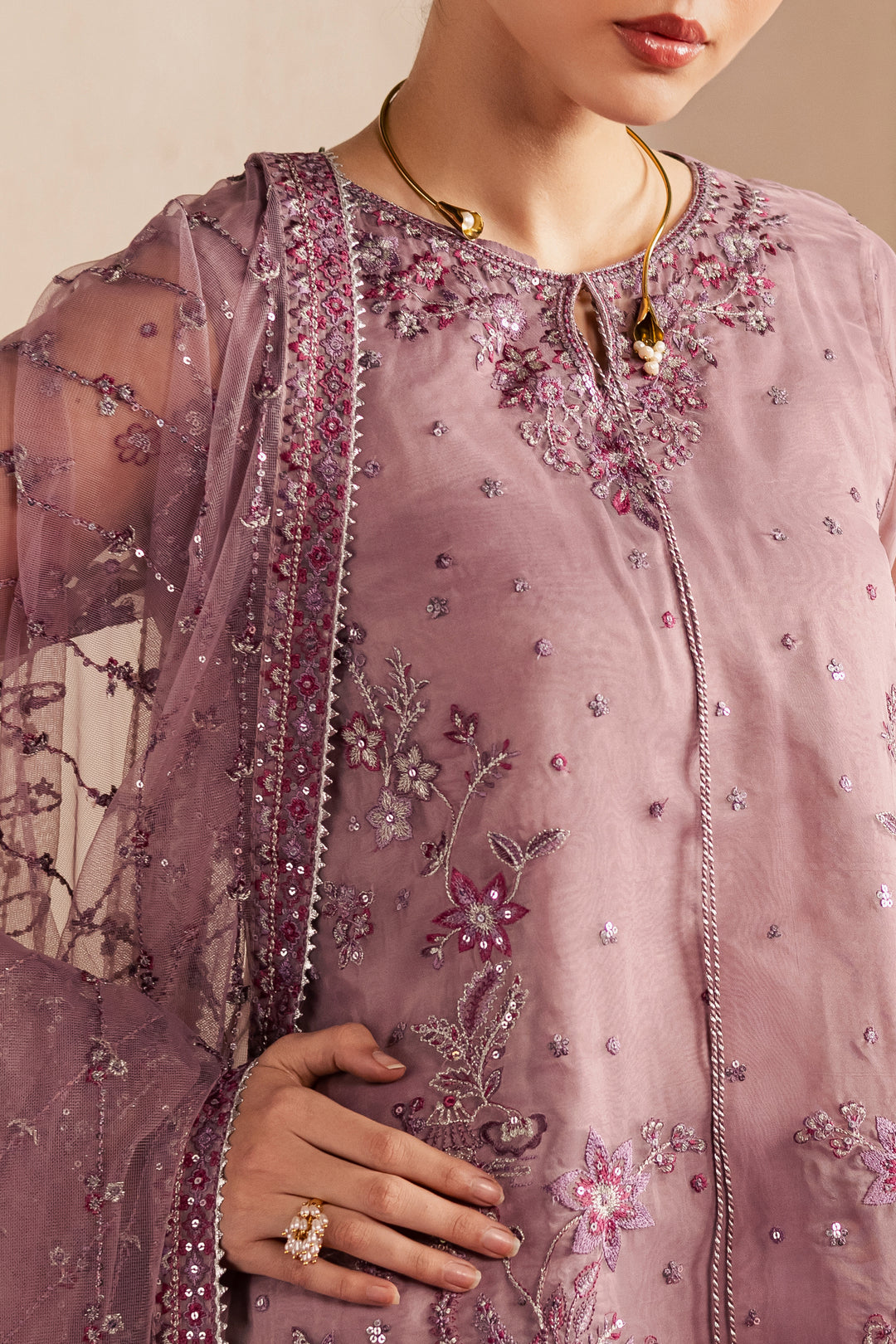 [product-color]-[product-type]-[product_material]