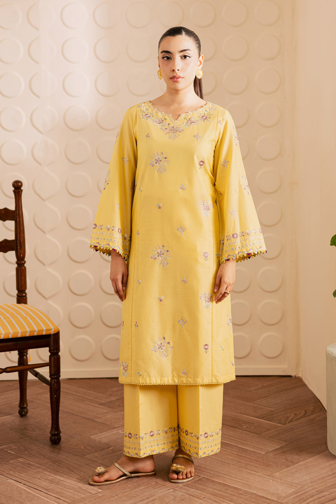 [product-color]-[product-type]-[product_material]
