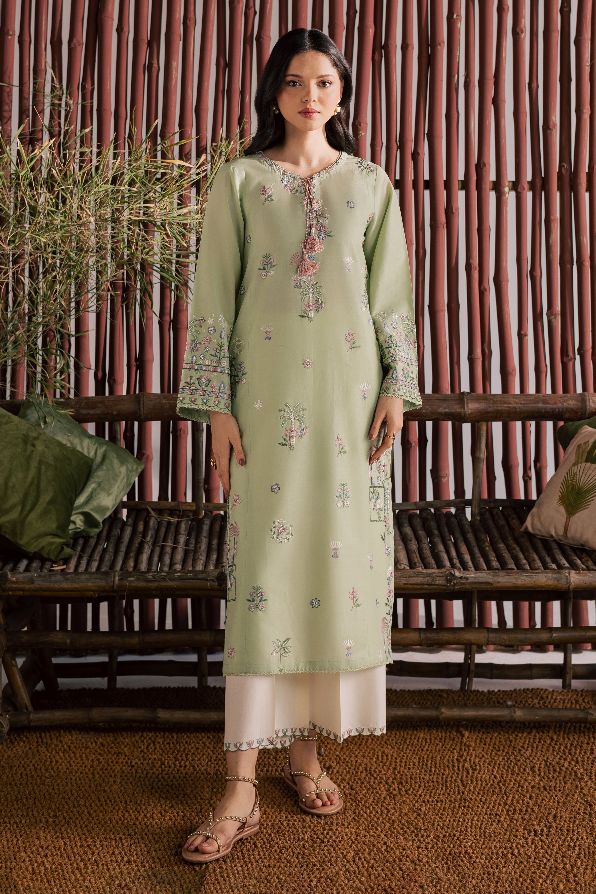 Daphne Laurel 2Pc - Embroidered Lawn Dress Daphne Laurel 2Pc - Embroidered Lawn Dress