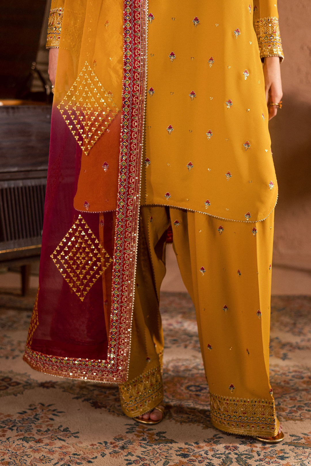  Daylilly 3Pc- Festive Luxe Pret BATIKSTUDIO2025  BATIK   S / Lime Green / Georgette-M / Lime Green / Georgette-L / Lime Green / Georgette