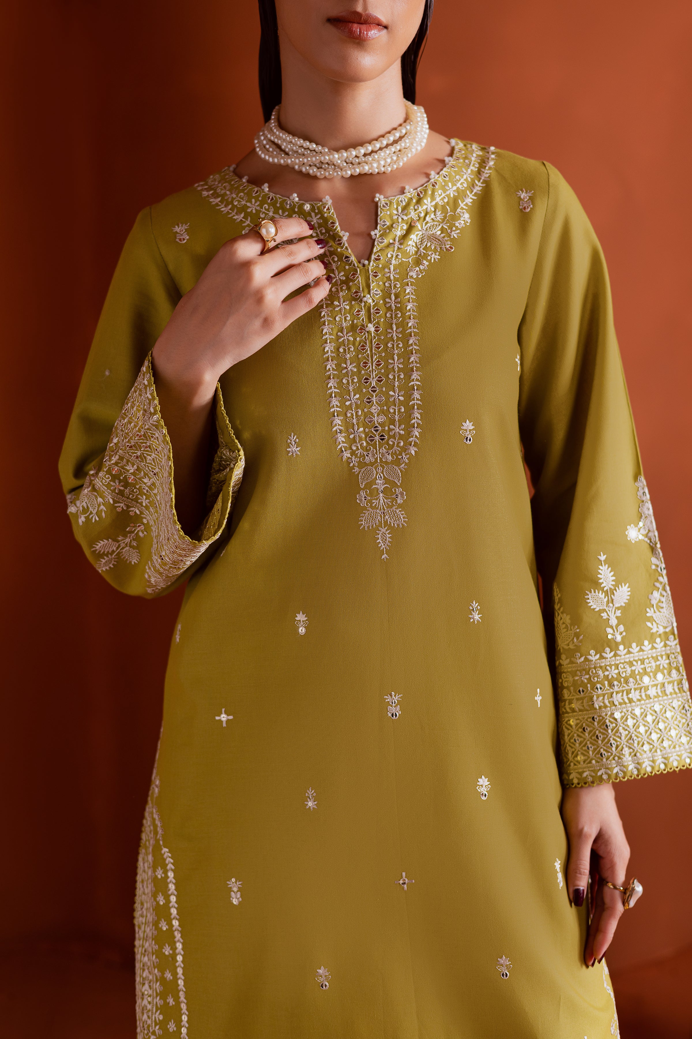  Dazy 2Pc - Embroidered Khaddar Dress BATIK WINTER PRET 2025  BATIK   XS / Pear Green / Khaddar-S / Pear Green / Khaddar-M / Pear Green / Khaddar-L / Pear Green / Khaddar-XL / Pear Green / Khaddar