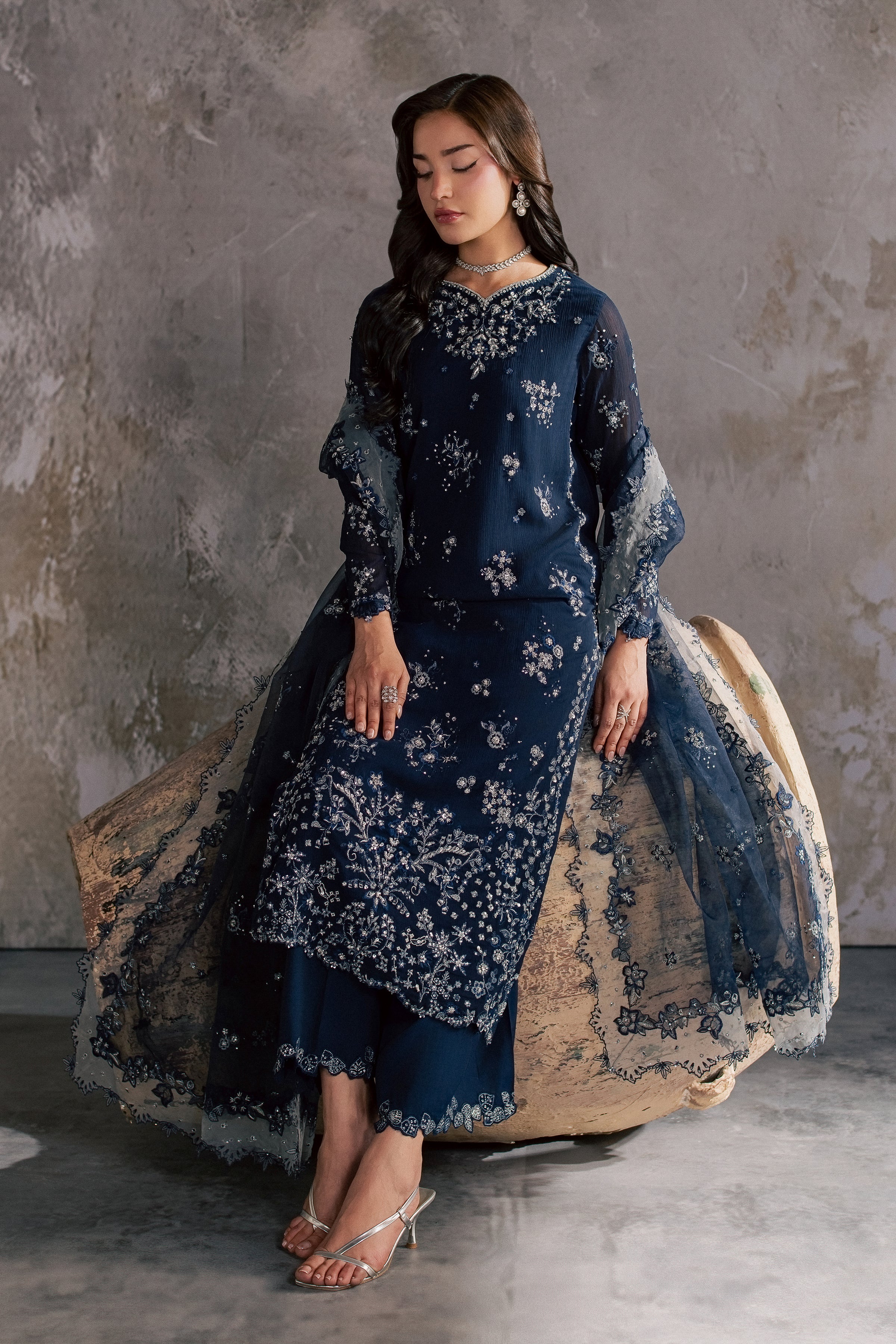  Eclipse 3Pc - Festive Luxe Pret BATIKSTUDIO2026  BATIK   S / Navy Blue / Crinkle-M / Navy Blue / Crinkle-L / Navy Blue / Crinkle