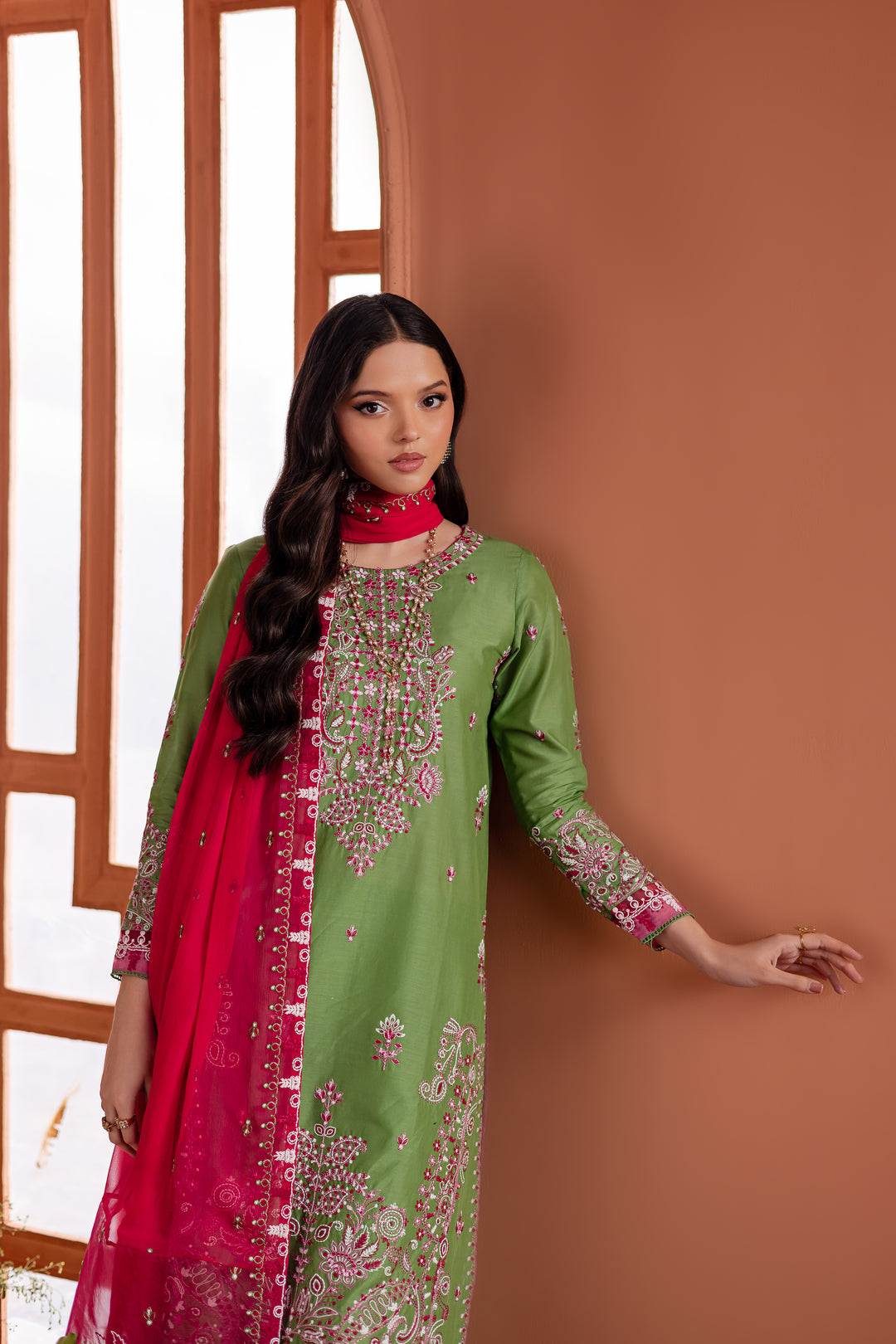 [product-color]-[product-type]-[product_material]